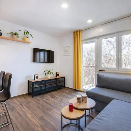 Niksa Apartament *