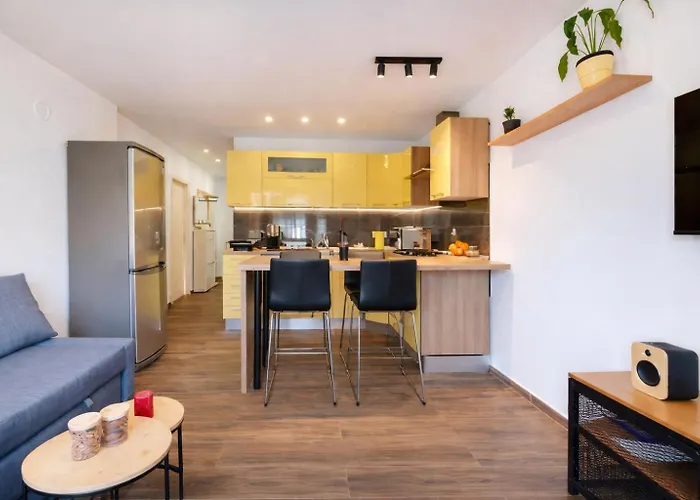 Apartment Niksa Pula